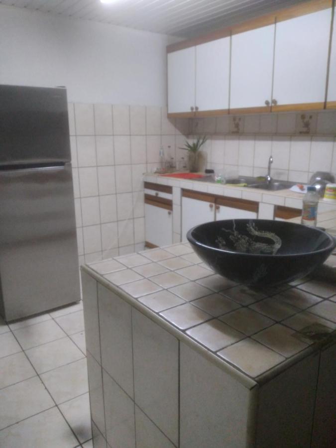 Ravehei Smile Bed & Breakfast Papeete  Luaran gambar